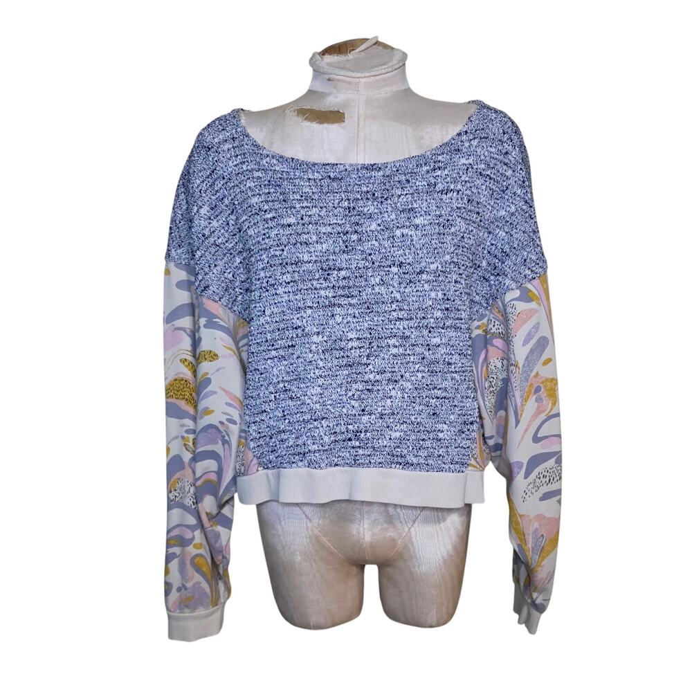 Saturday Sunday Anthropologie Women's‎ Small Sweatshirt Floral Cropped Top